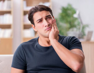 Toothache image - Emergency dentist East Grinstead